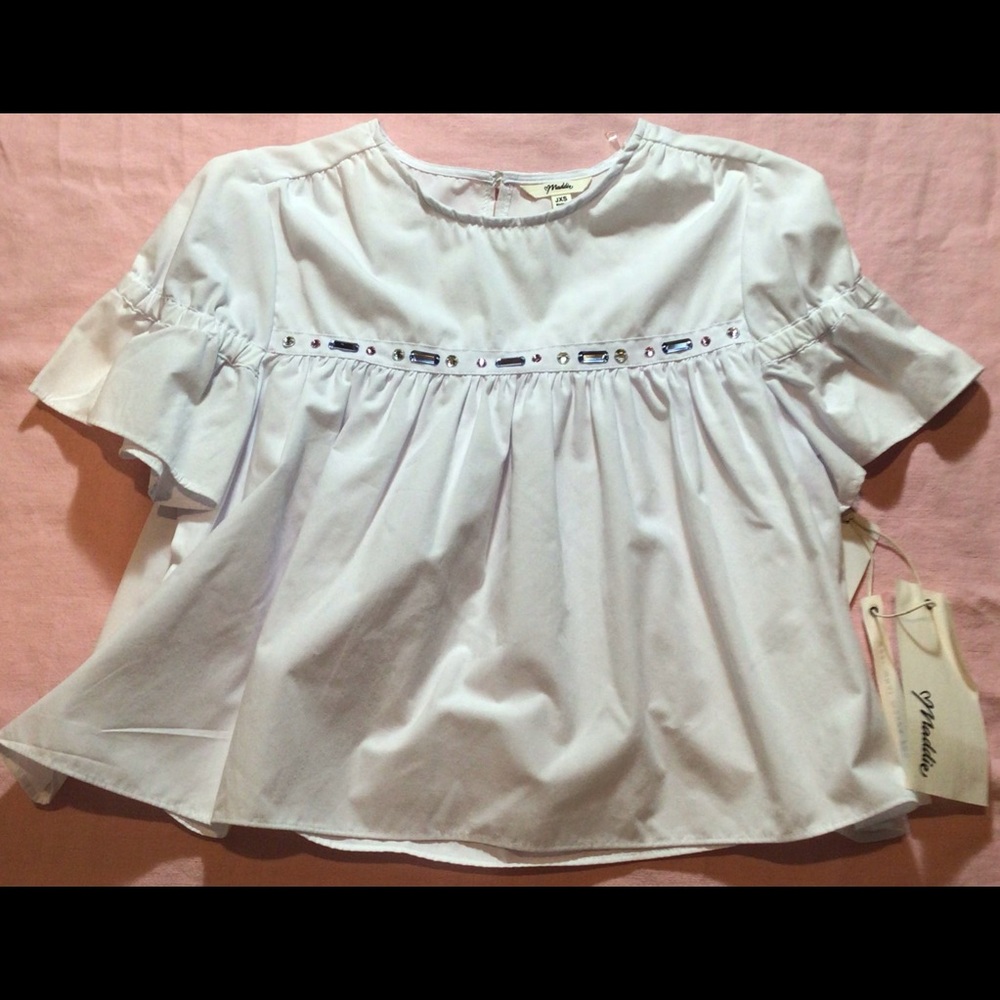 New Maddie White embellished top size JXS